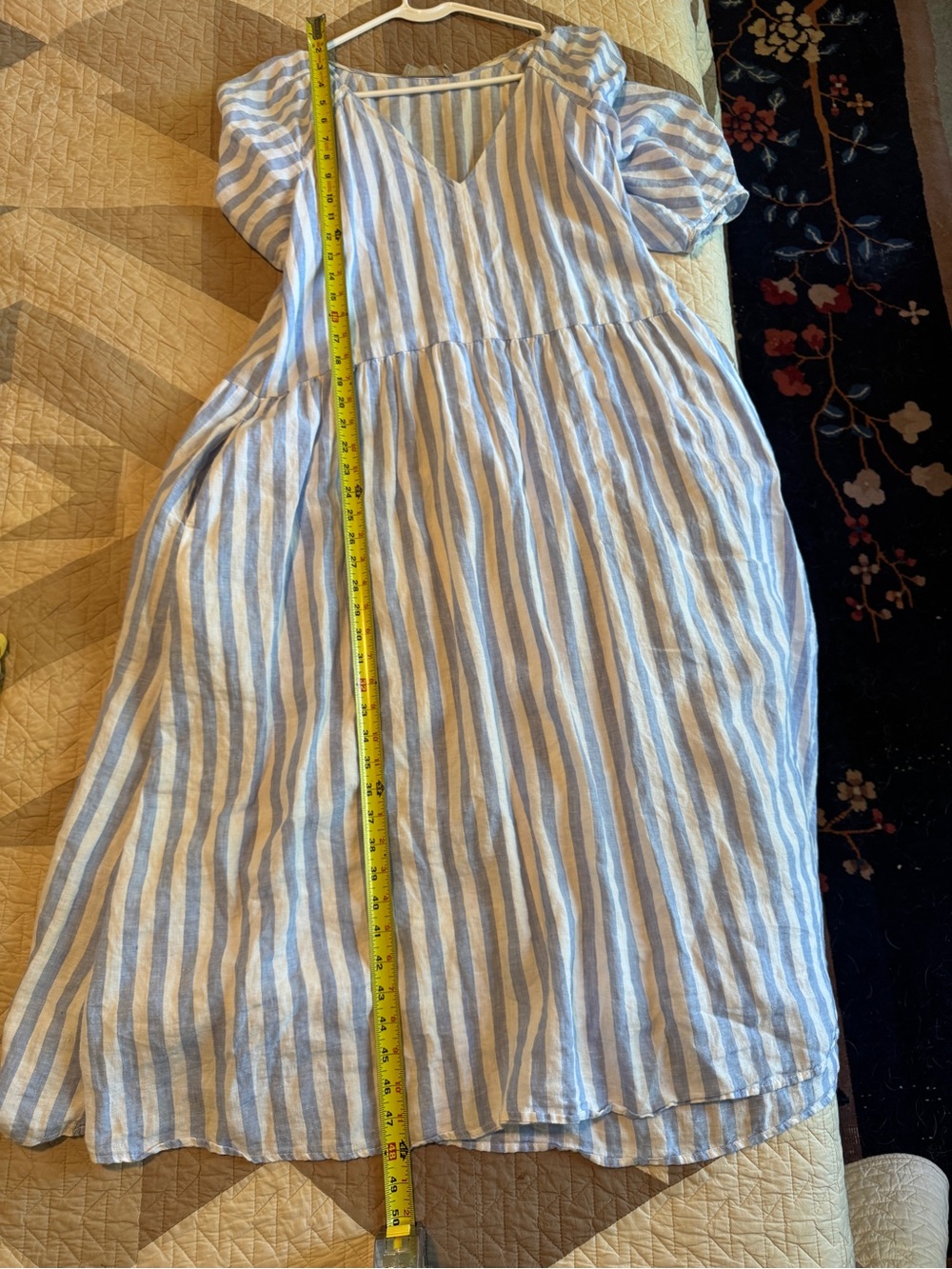 Everlane Linen Oversized Puff Sleeve Dress - Picture 3 of 4